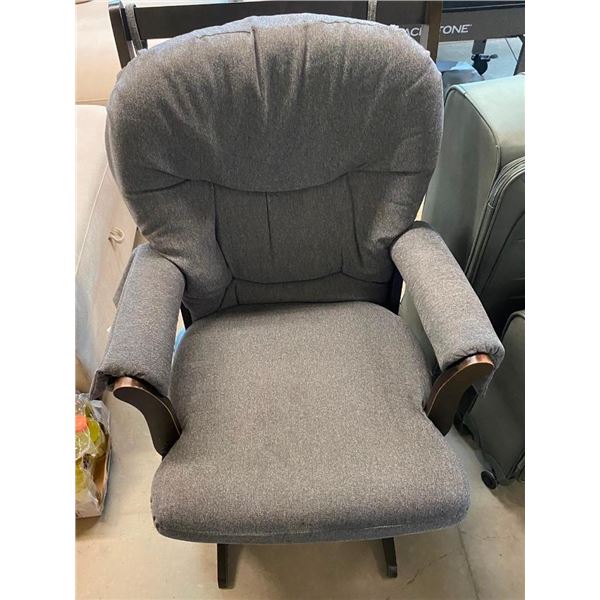 GLIDER ROCKING CHAIR