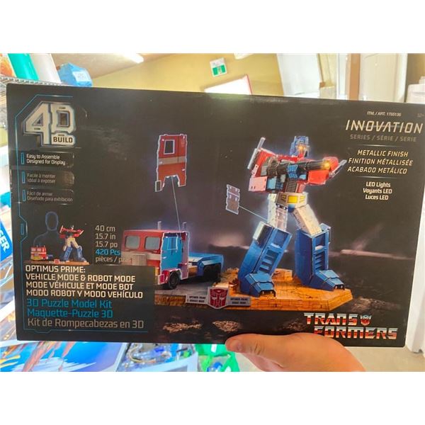 TRANSFORMERS LED 4D MODEL KIT