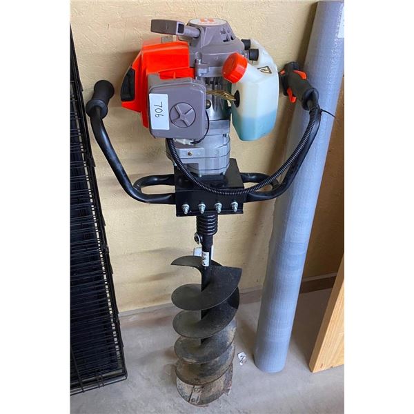 32IN KASEI GAS POWERED AUGER / HOLE DIGGER - WORKS GREAT
