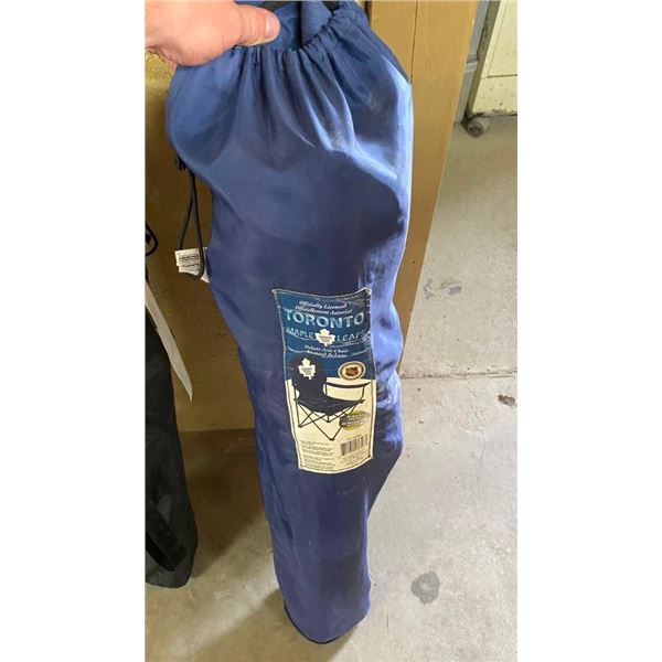 MAPLE LEAFS LAWN CHAIR