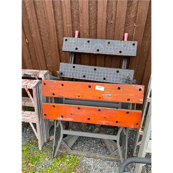 2 WORK STANDS