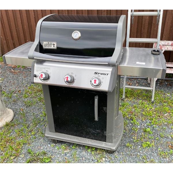 WEBER PROPANE BBQ - IN GOOD SHAPE