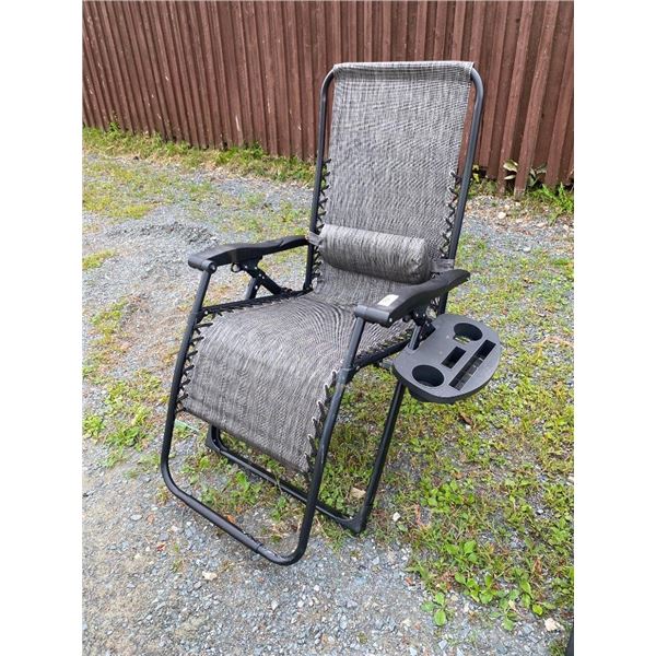 LAWN / CAMPING CHAIR