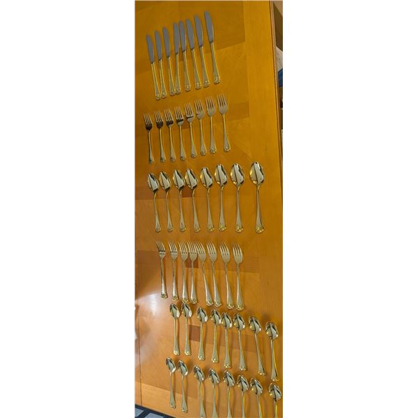 Shell Stainless Steel Gold Flatware Set