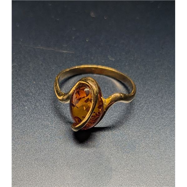 Gold & Amber Ring Ukrainian 14K Marking 3 g