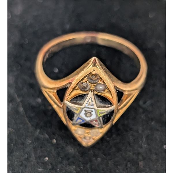 Masonic Ladies Ring Marked 2 g missing stones