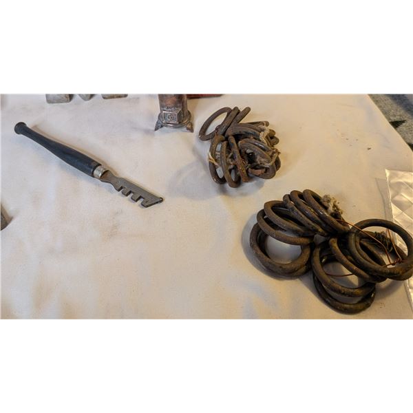 Collection Tools - Level / Glass Cutter / etc
