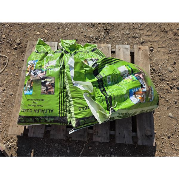 (3) 20kg Bags of Feed Supplement
