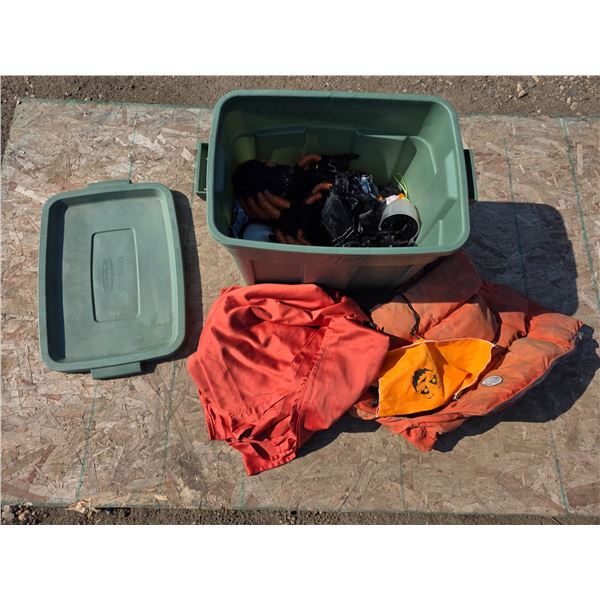 Rubbermaid Storage Tote of Halloween Décor etc.