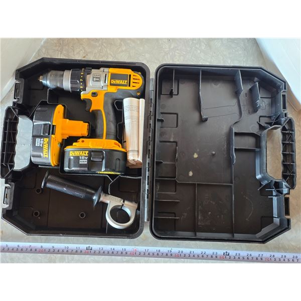 Dewalt 13mm hammer drill and case with 2 batteries- works