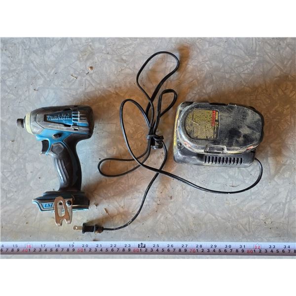 Dewalt 18v battery and charger with makita impact drill