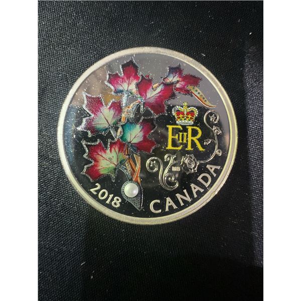 2018 Canada $20 Queen Elizabeth II Maple Leaf Colourized .9999 Fine Silver 32g Coin