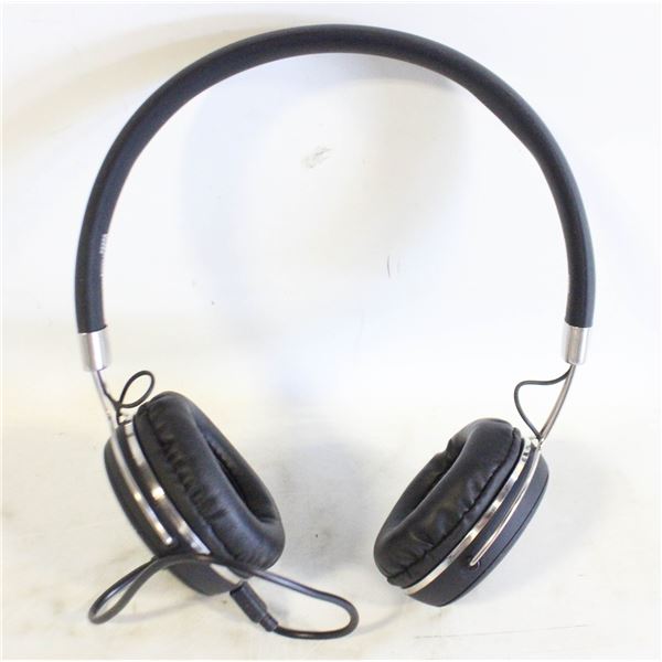 WIRELESS HEADSET WITH CORD