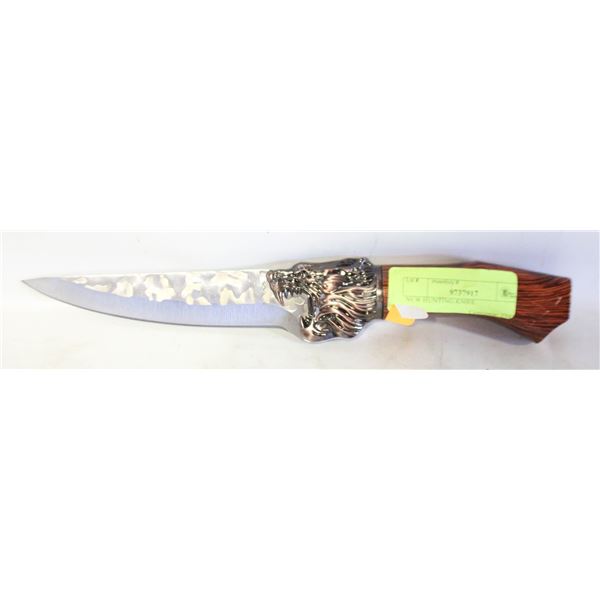 NEW HUNTING KNIFE