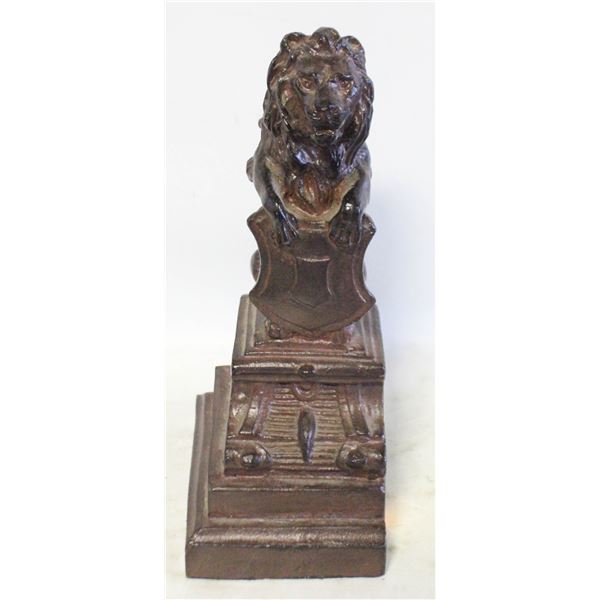 ANTIQUE CAST IRON DOORSTOP
