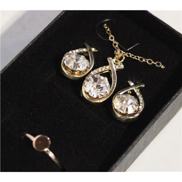 NEW NECKLACE AND RING SZ 7.5 WITH EARRINGS