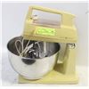 Image 1 : ELECTRIC MIXER, BRAND: GENERAL ELECTRIC