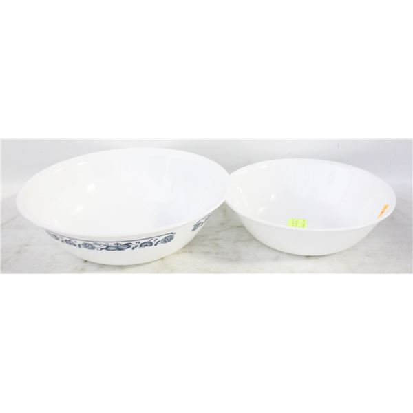 2 VINTAGE CORELLE OLD TOWN BLUE SERVING