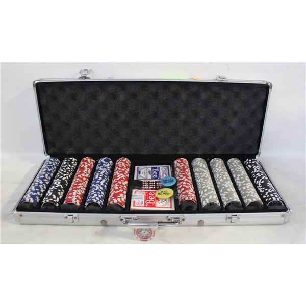 NEW 500 CHIPS POKER SET NEW 2 DECKS, 5 DICE,