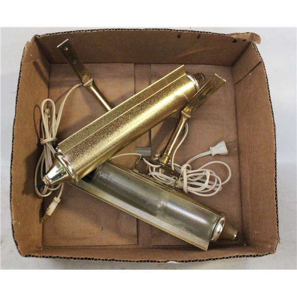 BRASS WALL MOUNTED LAMPS