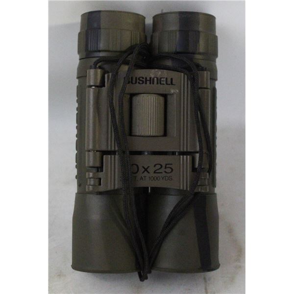 BUSHNELL 10X25 CAMO BINOCULARS W/ ORIGINAL CASE