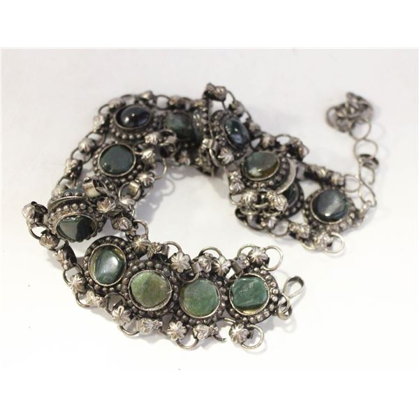 VINTAGE CHOKER NECKLACE WITH STONE DECOR