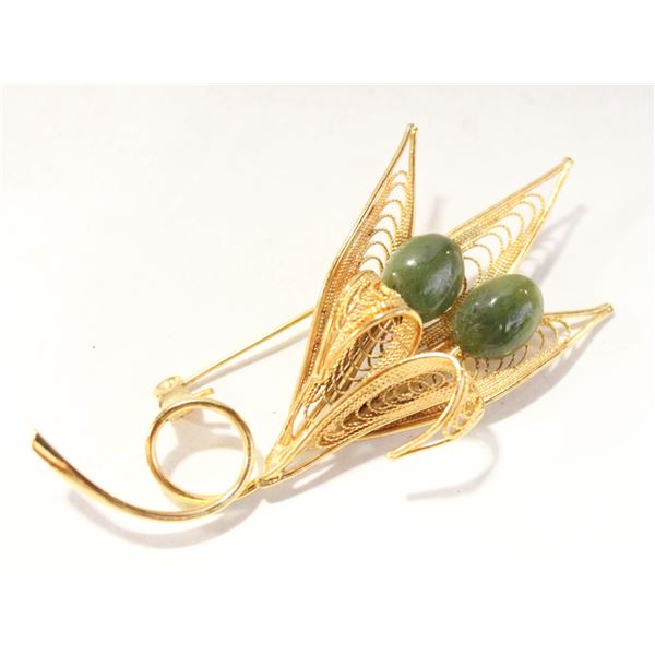 FILLIGREE FLORAL JADE BROOCH