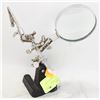 Image 1 : HELPING HAND TOOL WITH MAGNIFYING GLASS