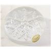 Image 1 : VINTAGE CRISTAL FRANCE SNOWFLAKE PAPERWEIGHT