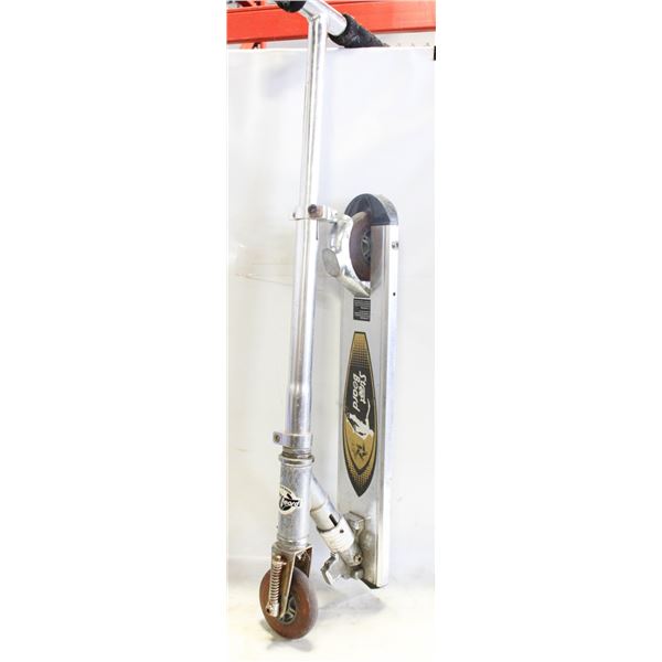 ALUMINIUM SCOOTER