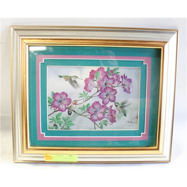 FRAMED PRINT (VERY COLOUFUL -  HUMMINGBIRDS)