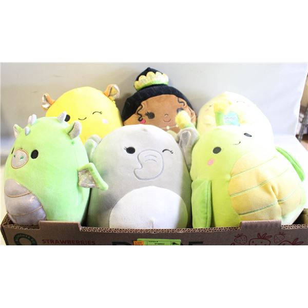 LOT OF 6 SQUISHMALLOWS