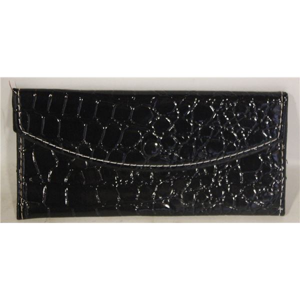 BLACK CROCODILE PATTERN  WALLET