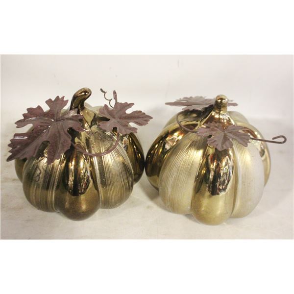 LOT OF TWO DECORATIVE PUMPKIN
