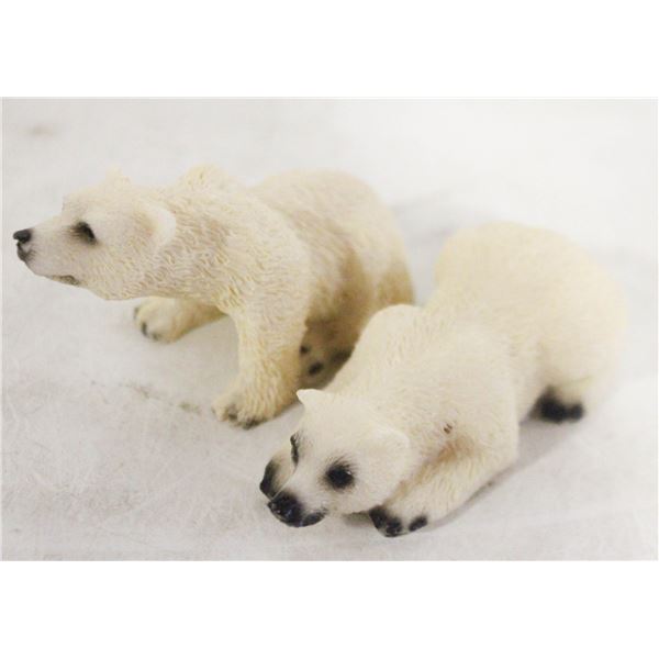 LOT OF TWO POLLAR BEAR FIGURINES