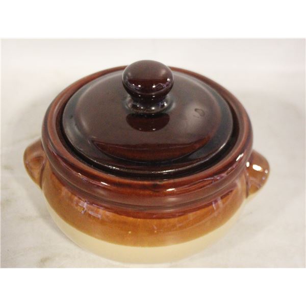 VINTAGE TWO TONE GLAZED SOUP BOWL