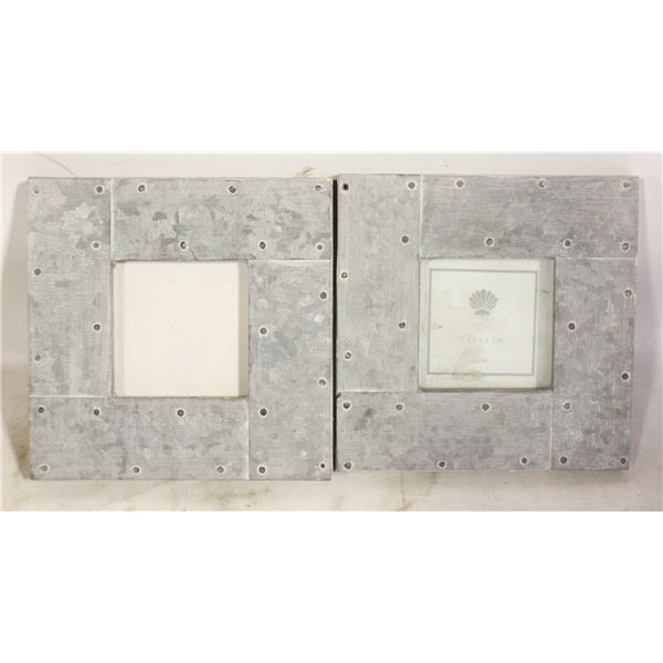 2 DISTRESSED MATCHING PICTURE FRAMES