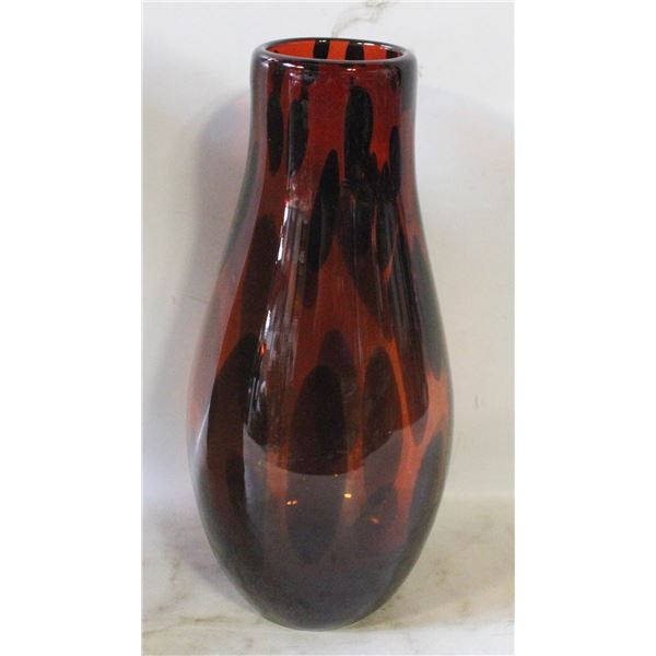 NEW VASE WITH AMBER COLOR