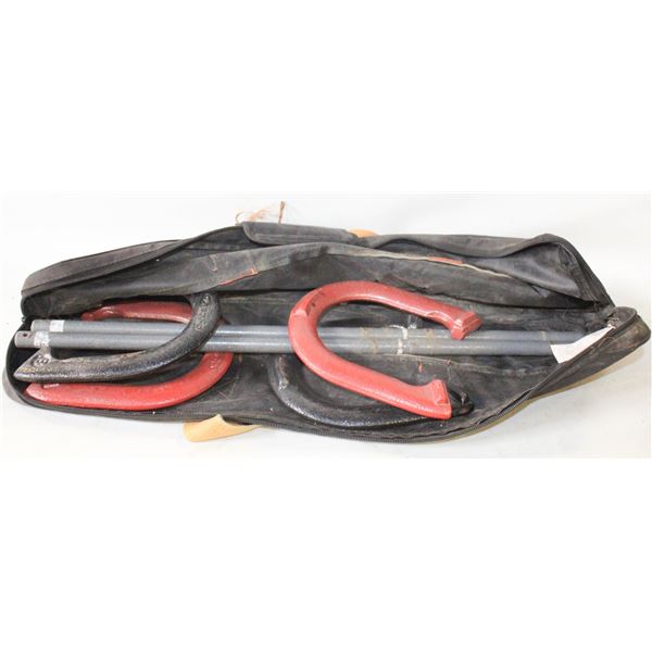 HORSESHOE SET