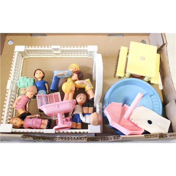 ESTATE PLAYSKOOL + LITTLE TIKES TOY FIGURES