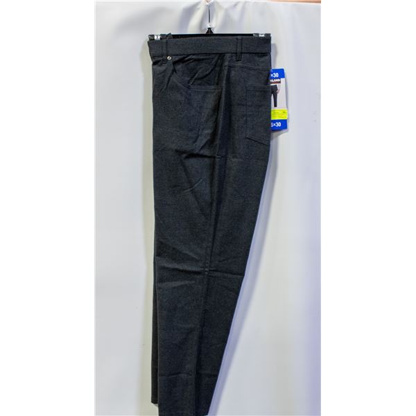 NEW KIRKLAND MENS 36 X 30 BRUSHED 5-POCKET PANTS