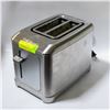 Image 1 : CUISINART TWO SIDED TOASTER - STAINLESS STEEL