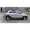 Image 6 : 2004 KIA SORENTO SUV 4X4