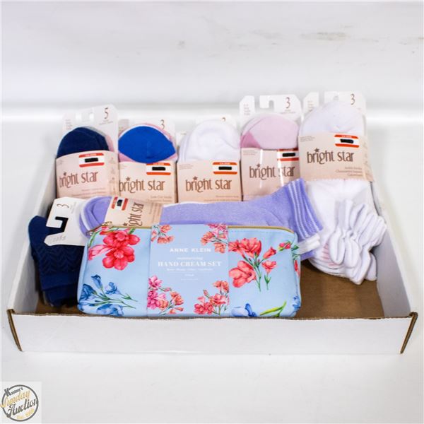 NEW 20 PAIR LADIES ASSORTMENT