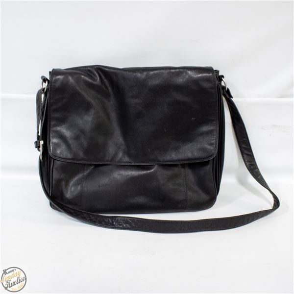 DERRICK ALEXANDER LEATHER BAG