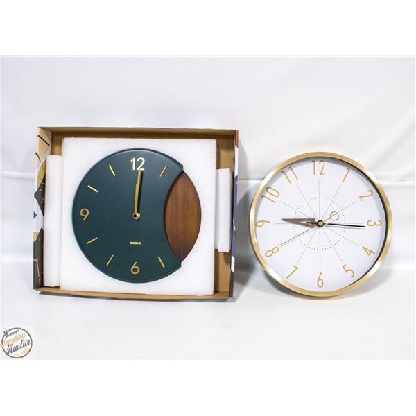 2 NEW DRIINI BRAND ROUND WALL CLOCKS SOLD TOGETHER
