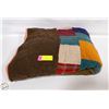 Image 1 : WOOL PATCH WORK QUILT