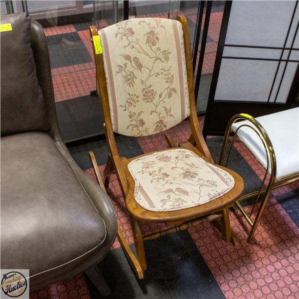 VINTAGE FLORAL ROCKING CHAIR