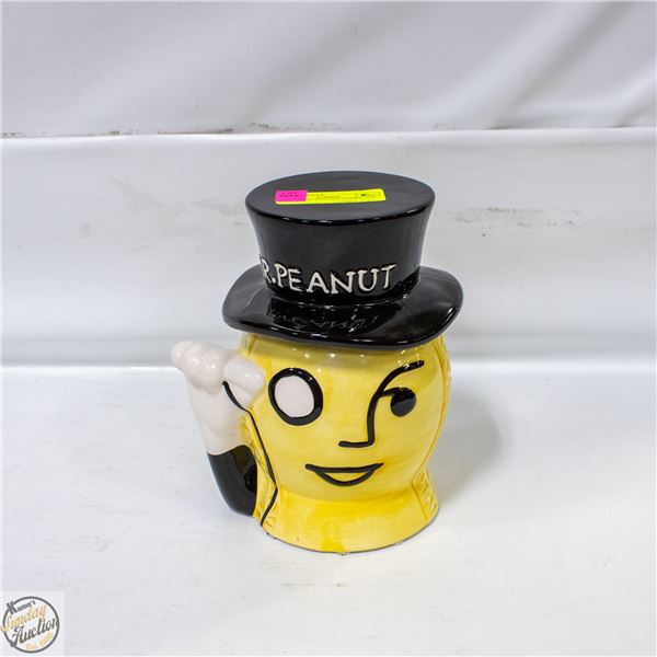 MR PEANUT VINTAGE COOKIE JAR