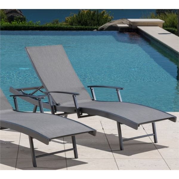 BRAND NEW SUNVILLA ADJUSTABLE SUN BED LOUNGER